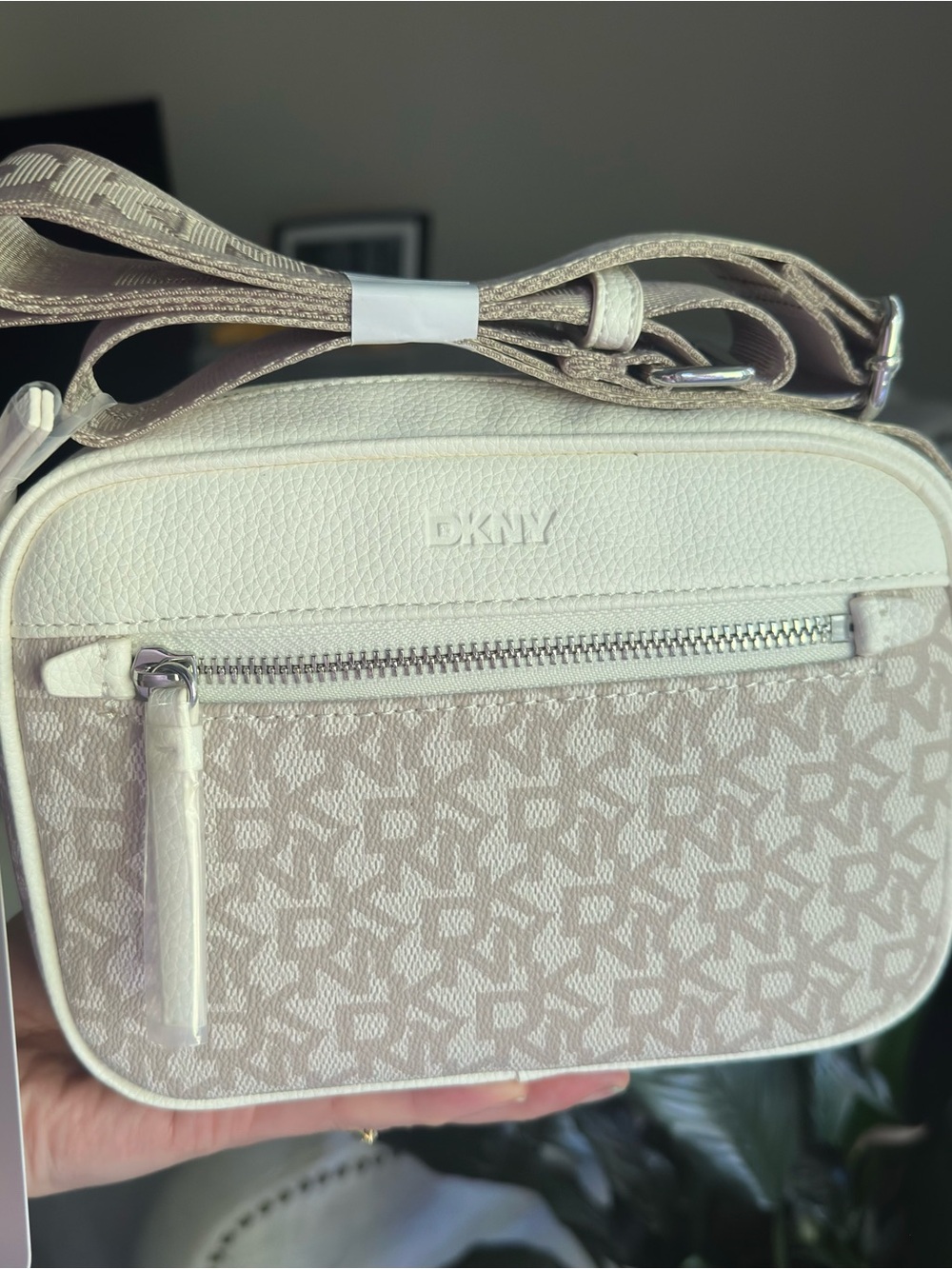 DKNY NWT Cream Logo Camera/Crossbody Bag